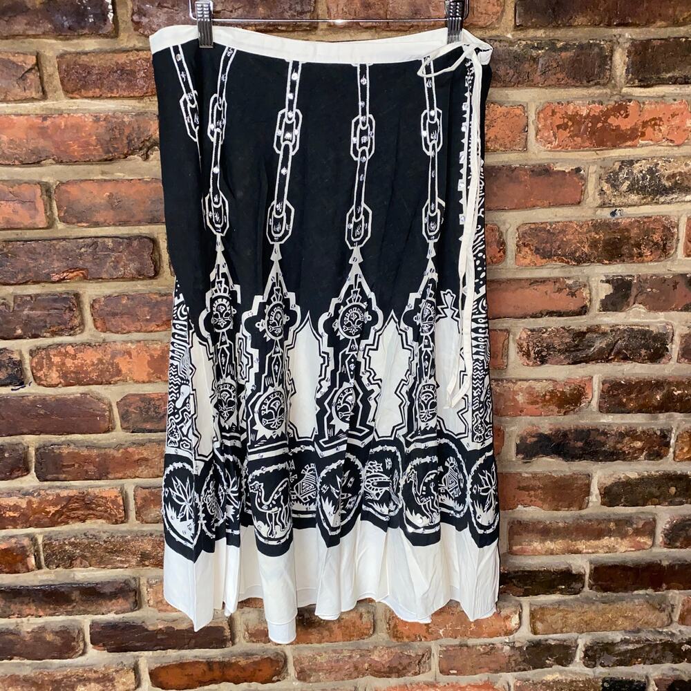 Tokyo Black Cream Printed Embellished Pleated Midi Skirt Women's Size Medium